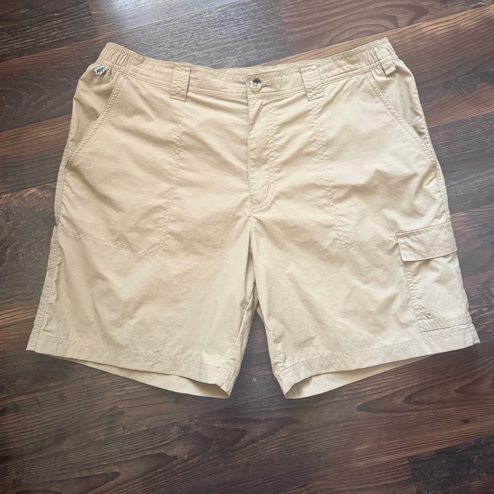 Columbia PFG Shorts - Men's 36w 8L